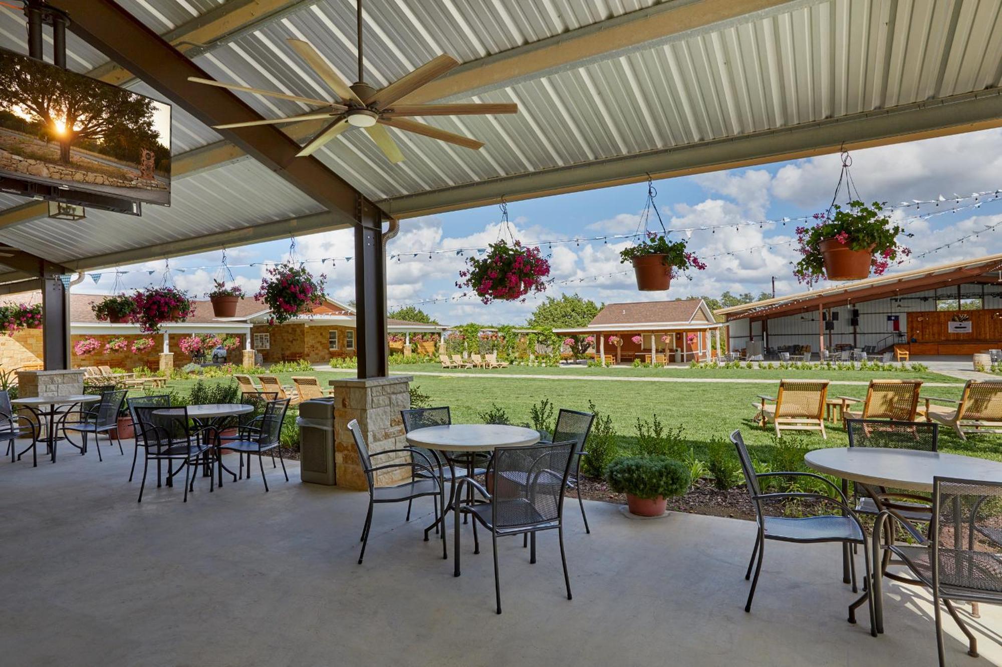 Carter Creek Winery Resort & Spa Johnson City Exterior photo